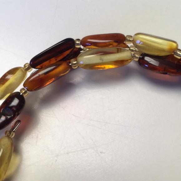 Baltic Natural Amber Necklace and Bracelet - Picture 8 of 9